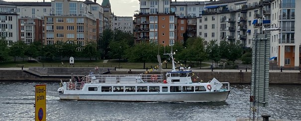  Båtexkursion till nya Slussen med Thomas Andersson, förvaltningschef på exploateringskontoret för Stockholms stad. Foto: Mikael Hallgren